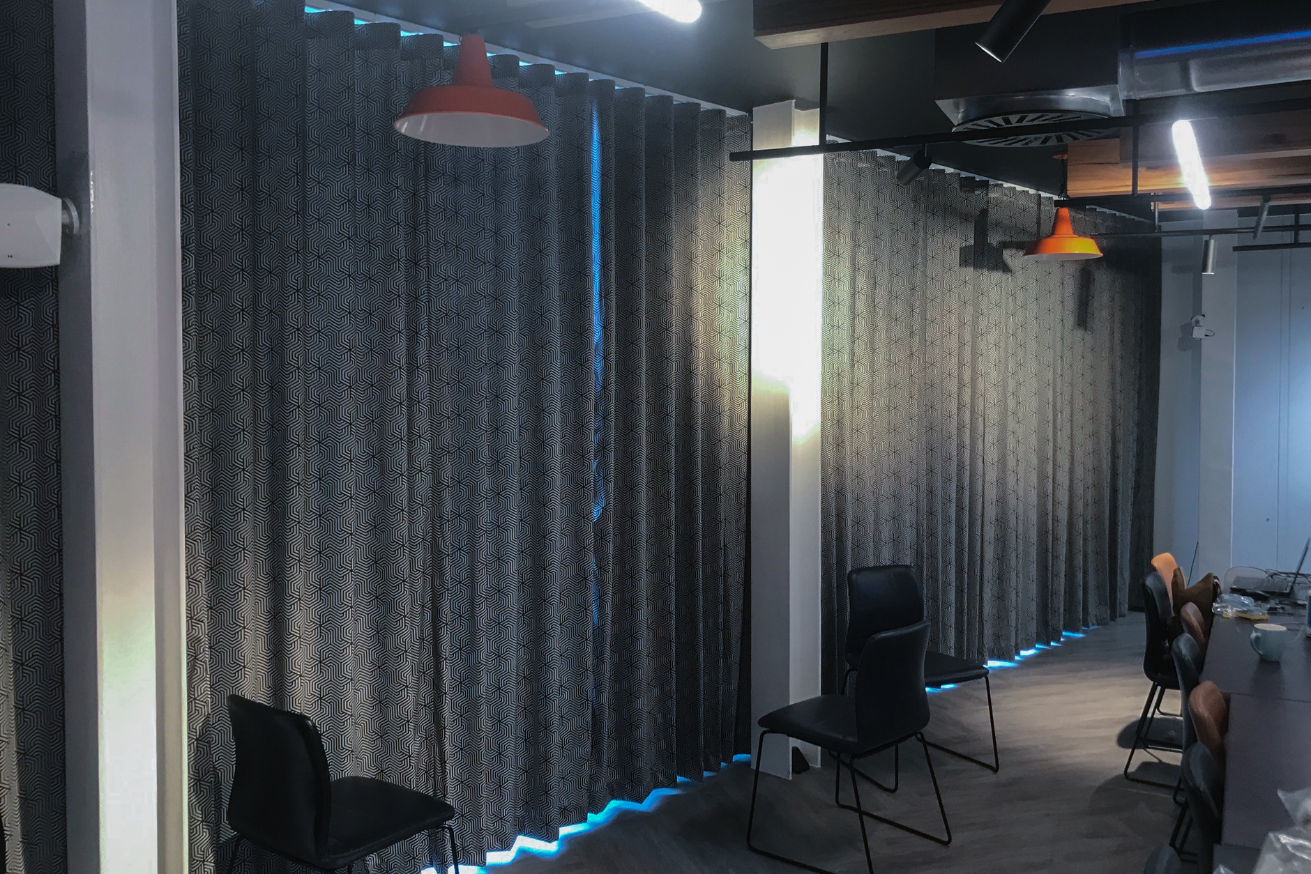 Creation Buamann Acoustic curtains slient gliss1