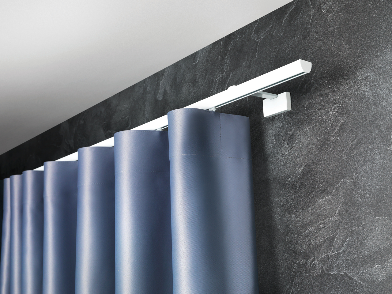 Smart Fix White on SG 6010 Hand Silent Gliss 6010 Hand-Operated Curtain Track - Image 2